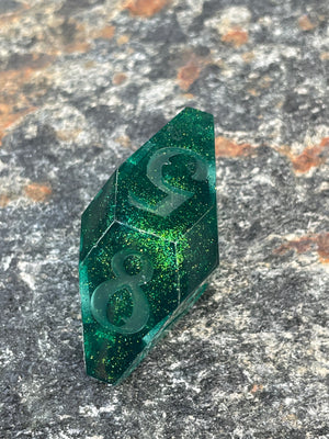 Green D8