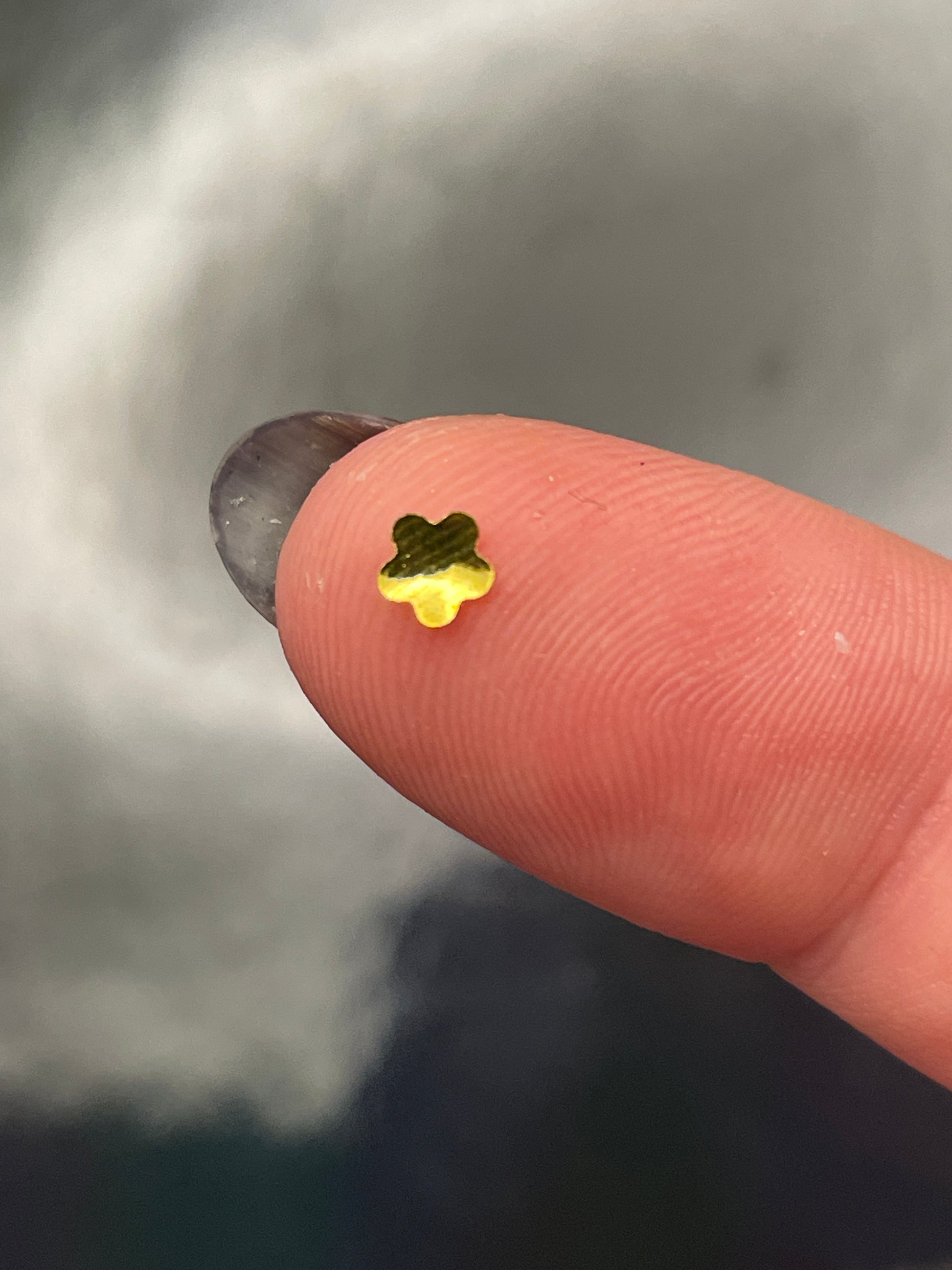 Medium Metal Stars/ Flowers