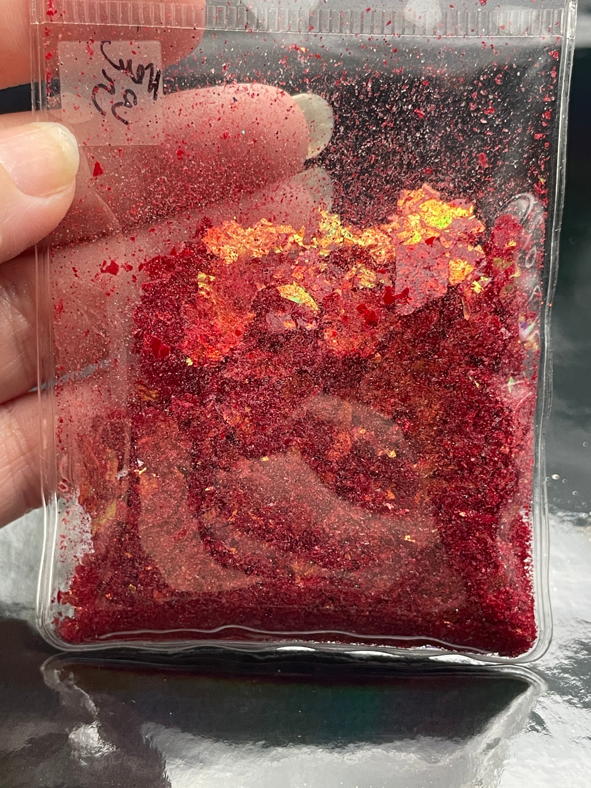 Resin Flake - Red Crumble