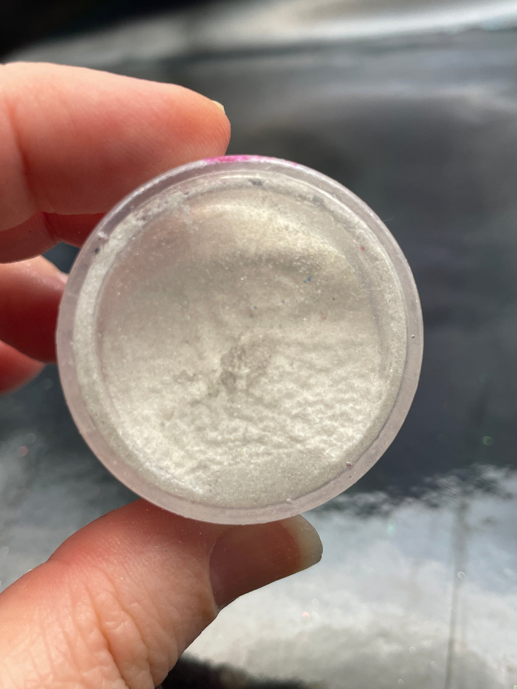 Snow Label Interference Powder