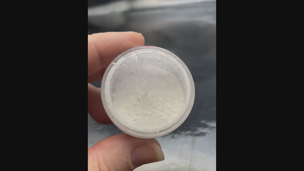 Snow Label Interference Powder